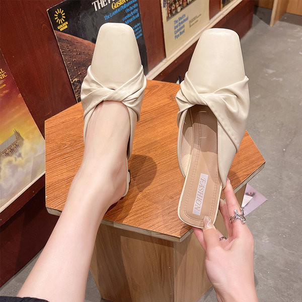 Ženske kožne papuče sa petom 4 cm