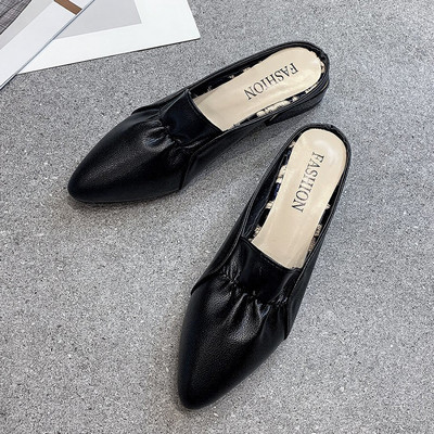 Naiste susside teravatipuline koondunud efektiga mudel