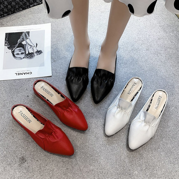 Naiste susside teravatipuline koondunud efektiga mudel