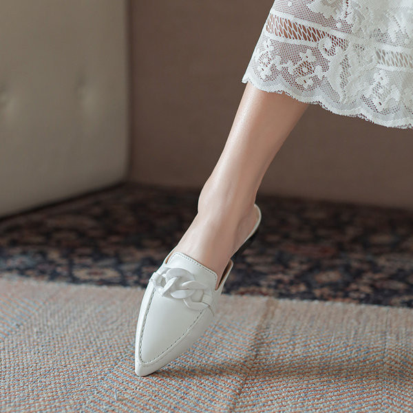 Ženske papuče od umjetne kože na špic