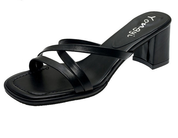 Ženske ležerne papuče s tankim križnim naramenicama