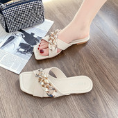 Ženske papuče od eko kože sa metalnim lancem i petom