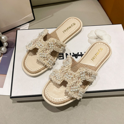 Moderne ženske papuče s ravnim potplatom