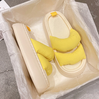 Ženske papuče s platformom i mekanim naramenicama