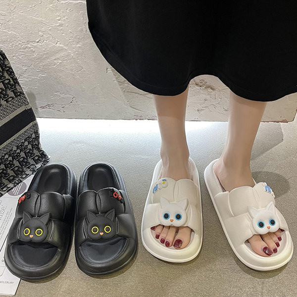 Ženske gumene papuče sa 3D aplikacijom