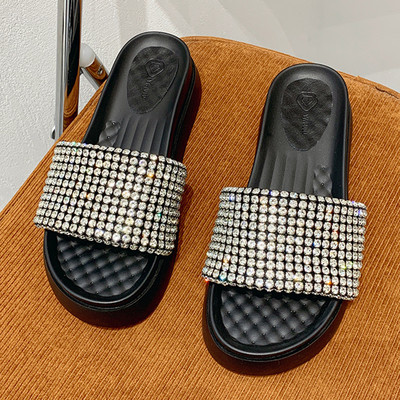 Νέο μοντέλο μοντέρνες παντόφλες με ψηλή πλατφόρμα 5 cm και διακοσμητικές πέτρες