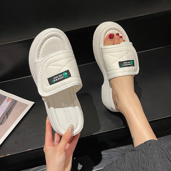 Naiste takjapaelaga tekstiilist rihmadega sussid