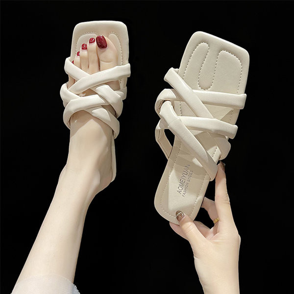 Ležerne ženske papuče s križnim naramenicama