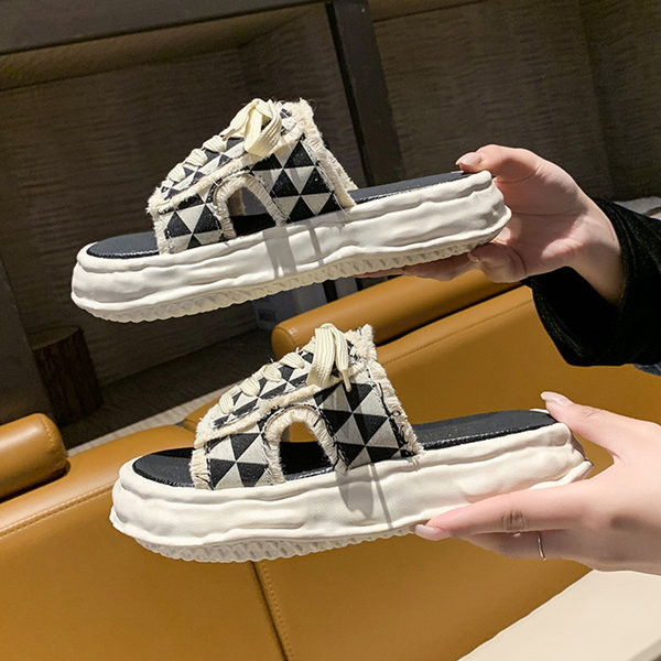 Дамски текстилни чехли с връзки и дебела подметка 3.5см 