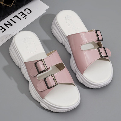 Igapäevased pandlaga naiste sussid – kolme värvi