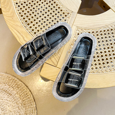 Дамски прозрачни чехли с равна подметка и метален елемент