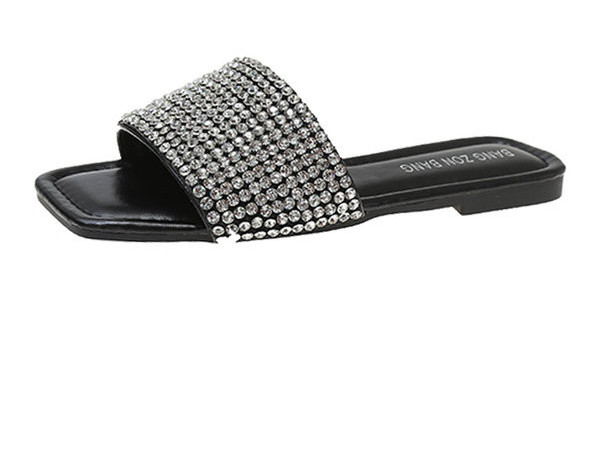 Moderne papuče s kamenčićima