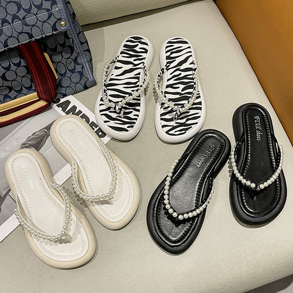 Moteriškos laisvalaikio šlepetės su perlais