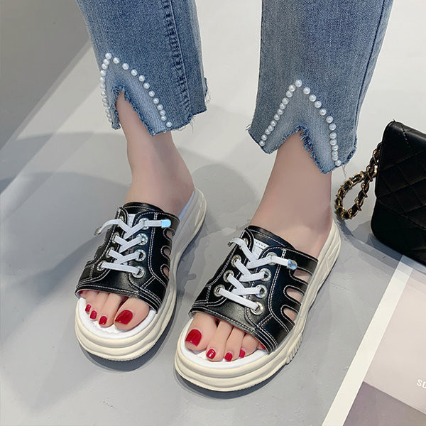 Ženske papuče od umjetne kože sa vezicama i visokim potplatom 3 cm