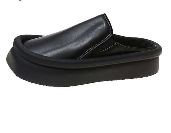 Kožne zatvorene papuče s ravnim potplatom