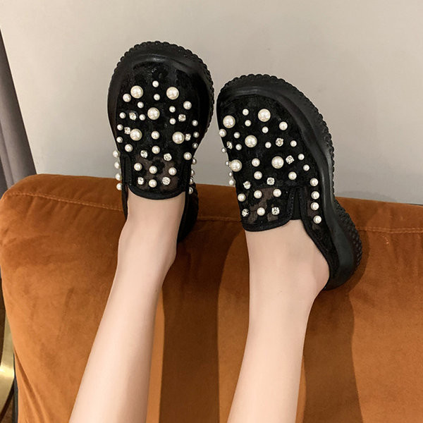 Νέο μοντέλο γυναικείες κλειστές παντόφλες με πέρλες και πέτρες