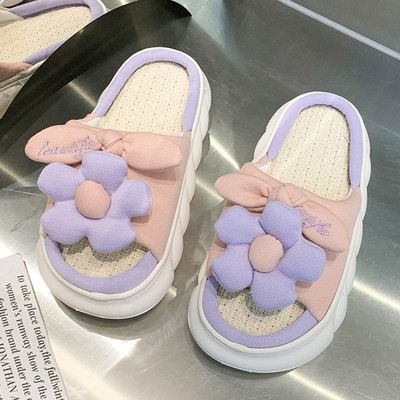 Ženske papuče s 3D cvijetom i ravnim potplatom