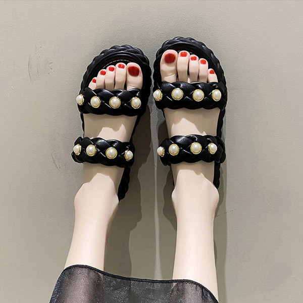 Ženske papuče s pletenim naramenicama i perlama