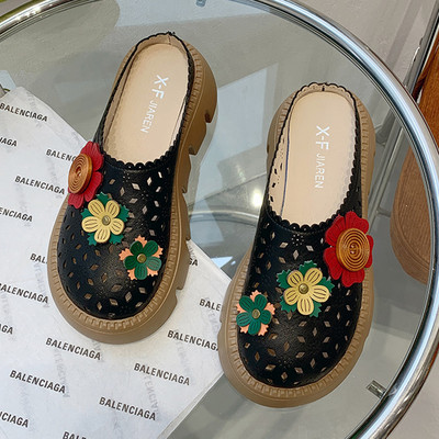 Ženske papuče s grubim potplatom i 3D dekoracijom