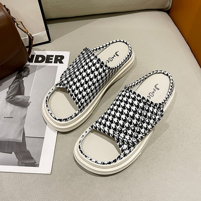 Дамски ежедневни чехли с велкро закопчаване и висока подметка 3см