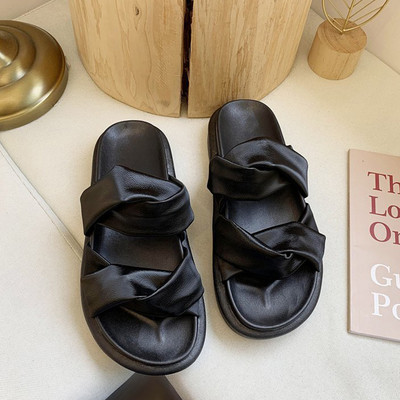 Дамски чехли с меки кръстосани каишки