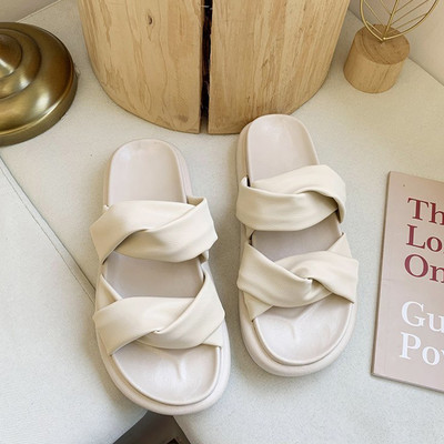 Дамски чехли с меки кръстосани каишки