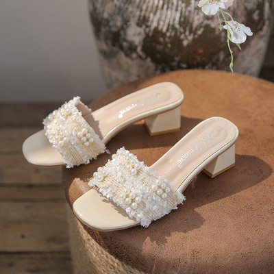 Uus mudel pärlitega ja 4,5 cm kõrge kontsaga naiste sussid