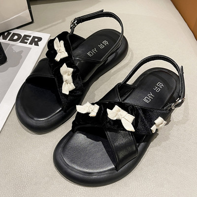 Дамски чехли с панделки с равна подметка