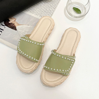 Дамски чехли на платформа - от еко кожа с перли