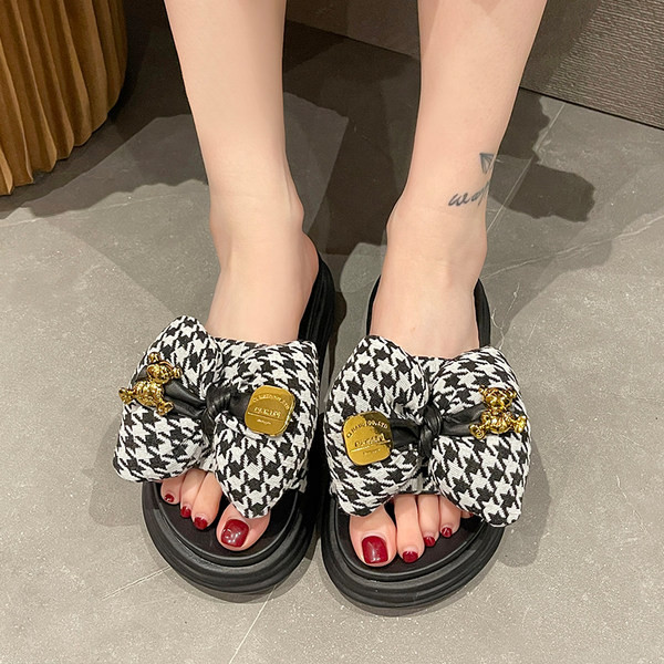 Moodsad paeltega sussid