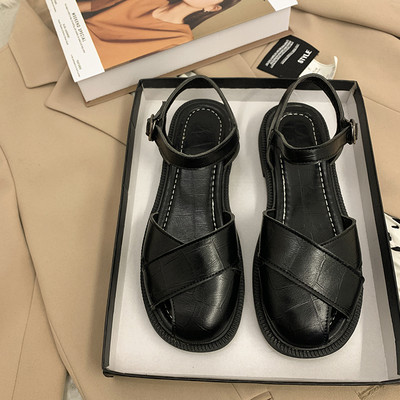 Novi model ženskih sandala zaobljeni model