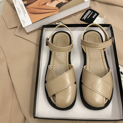 Novi model ženskih sandala zaobljeni model