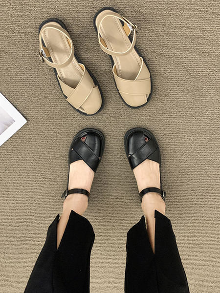 Novi model ženskih sandala zaobljeni model