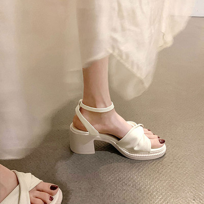 Laisvalaikio basutės iš eko odos, kulno storis 6,5 cm