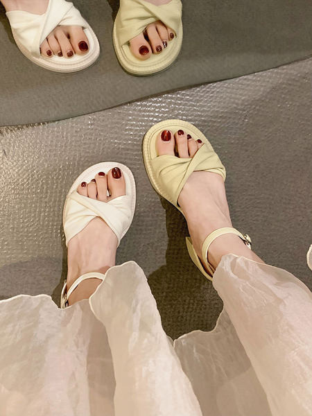 Laisvalaikio basutės iš eko odos, kulno storis 6,5 cm