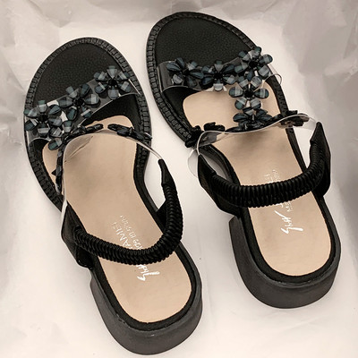 Moodsad 3D lilledega sandaalid