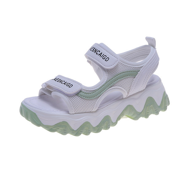 Ženske sportske sandale na čičak