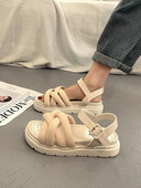 Novi model ženskih sandala sa ukrštenim remenčićima - tri boje