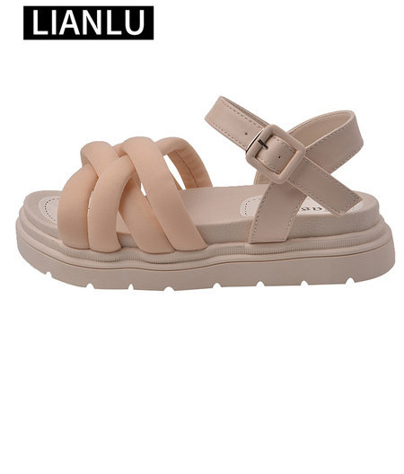 Novi model ženskih sandala sa ukrštenim remenčićima - tri boje