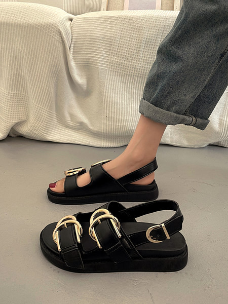 Ležerne ženske sandale ili papuče od umjetne kože