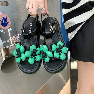 Ženske ljetne sandale sa 3D elementom