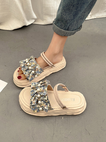 Laisvalaikio moteriškos basutės su perlais – trijų spalvų