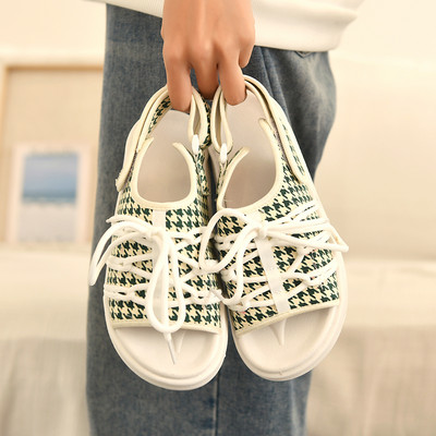 Γυναικεία καρό πέδιλα με κορδόνια