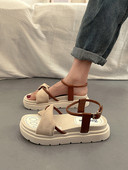 Γυναικεία casual πέδιλα με λουράκια από faux δέρμα και καστόρι