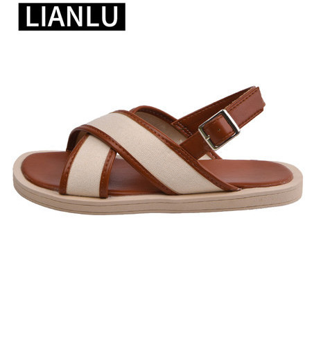 Ristirihmadega vabaaja naiste sandaalid