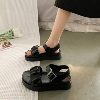 Casual πέδιλα με αγκράφα και επίπεδη σόλα