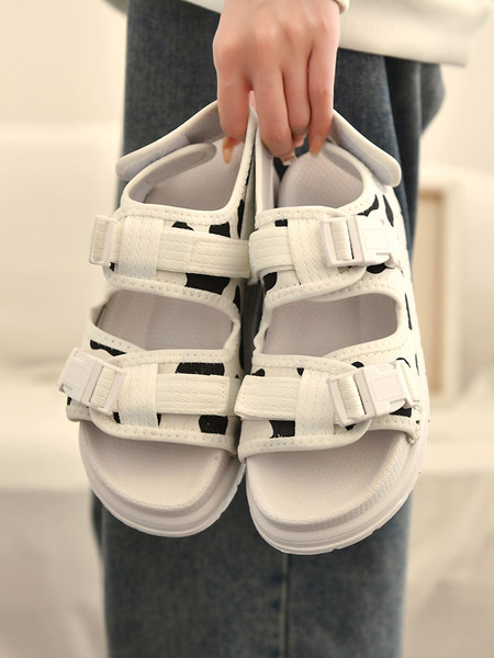 Ženske sandale od tekstila sa plastičnim kopčama