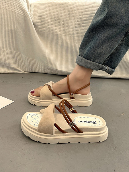 Naiste vabaaja sandaalid kõrge tallaga 5 cm