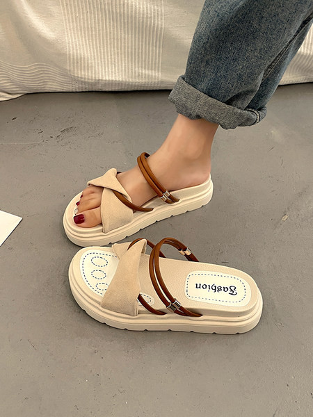 Naiste vabaaja sandaalid kõrge tallaga 5 cm