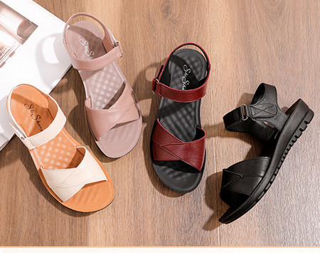 Novi model ženskih sandala od umjetne kože sa čičak kopčanjem